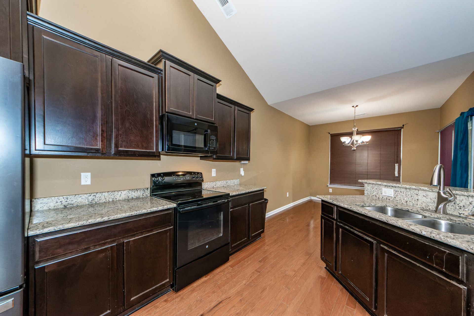 7648 High Maple Circle Photo 12