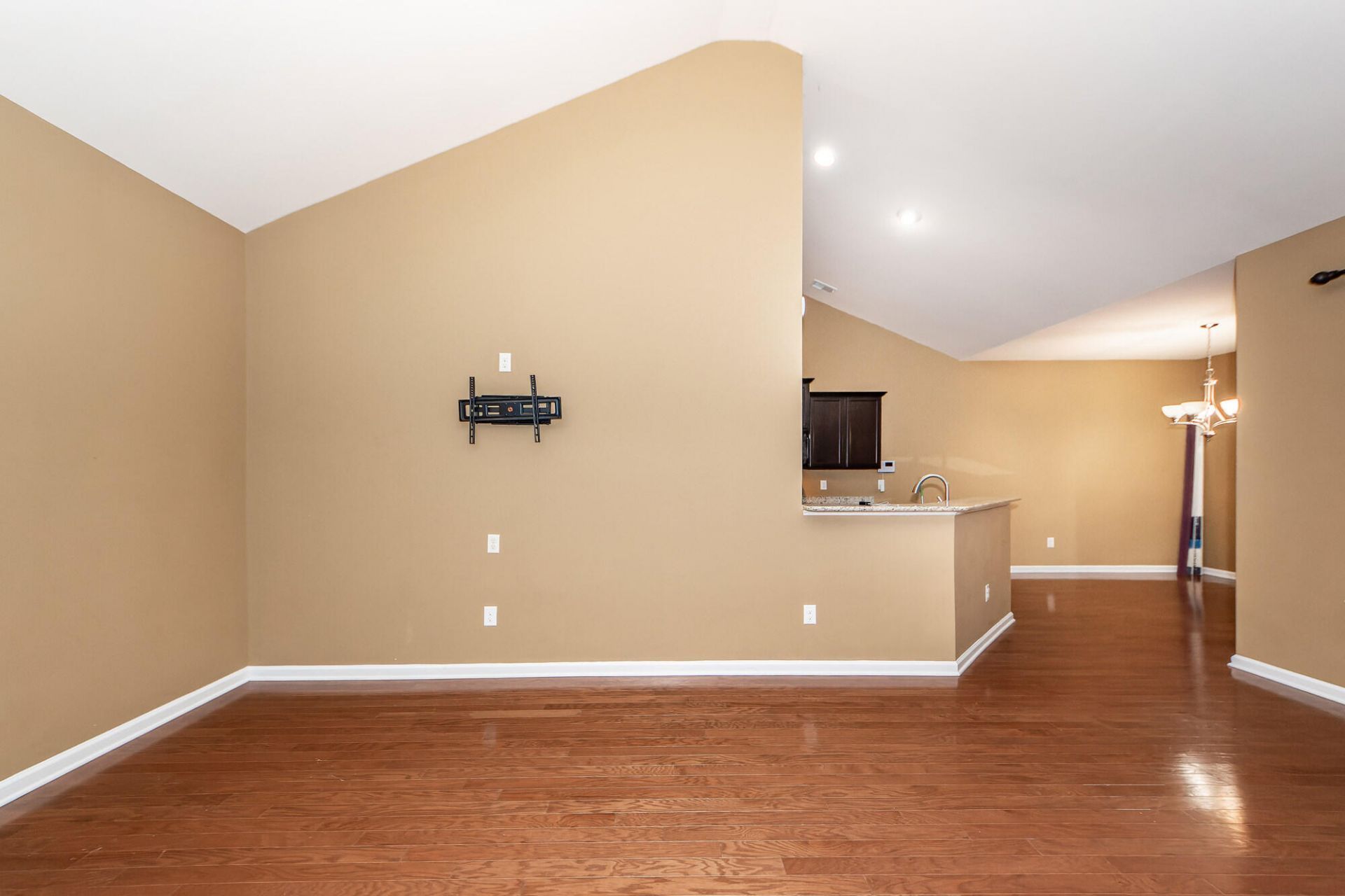 7648 High Maple Circle Photo 4