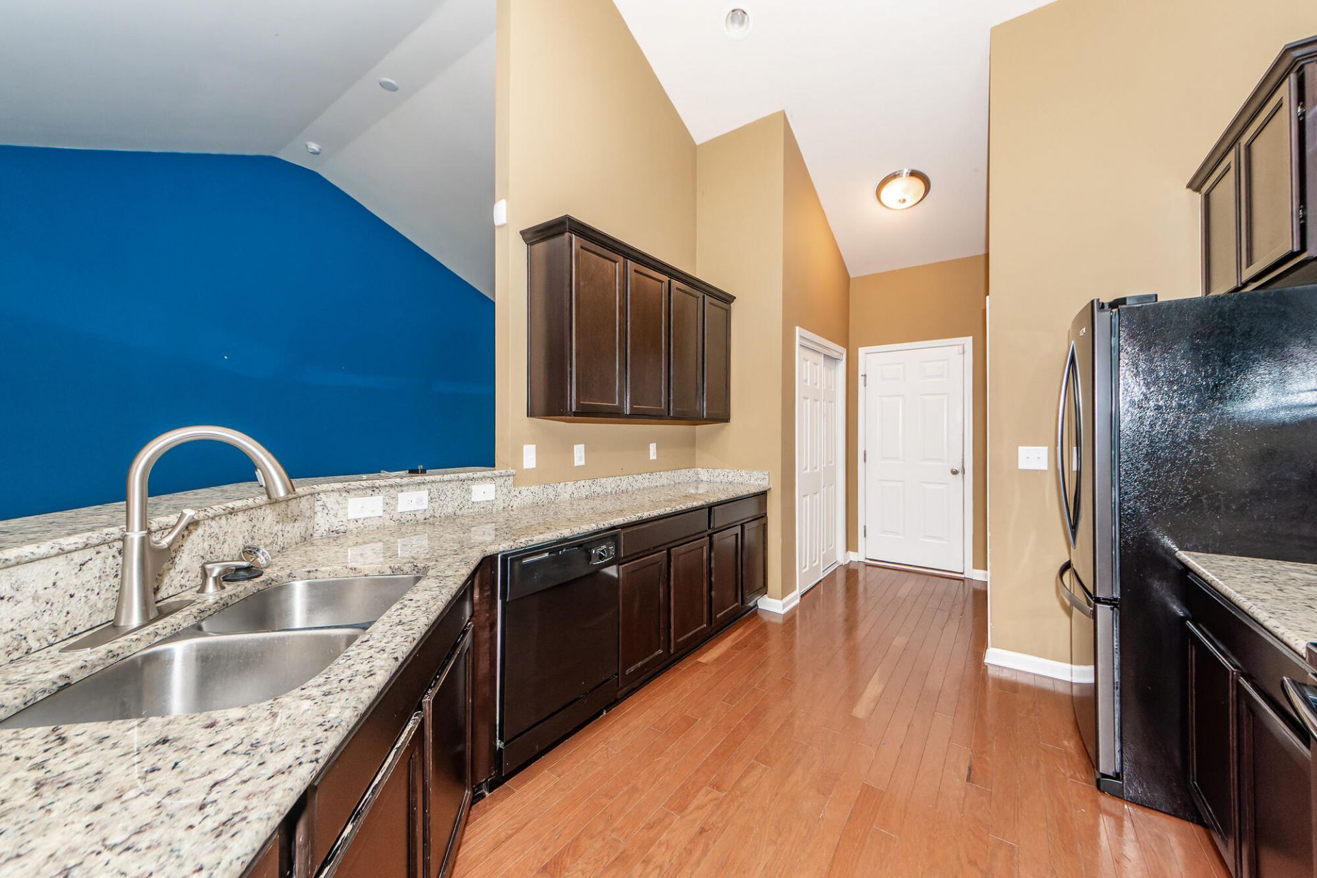 7648 High Maple Circle Photo 8
