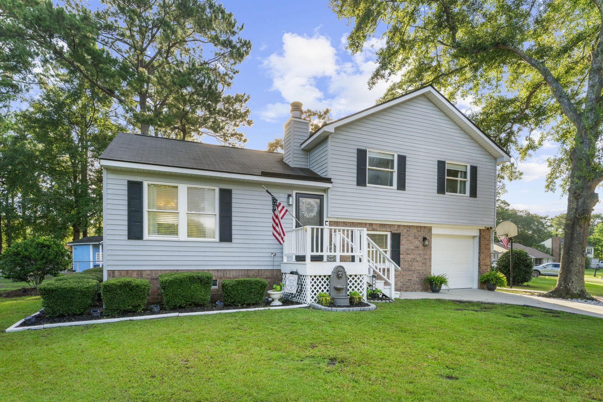 101 Ewell Court Photo 42