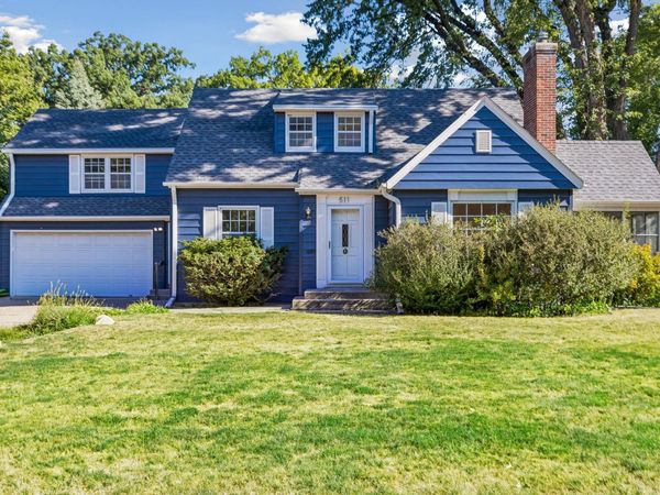 511 Janalyn Circle , Golden Valley, MN 55416