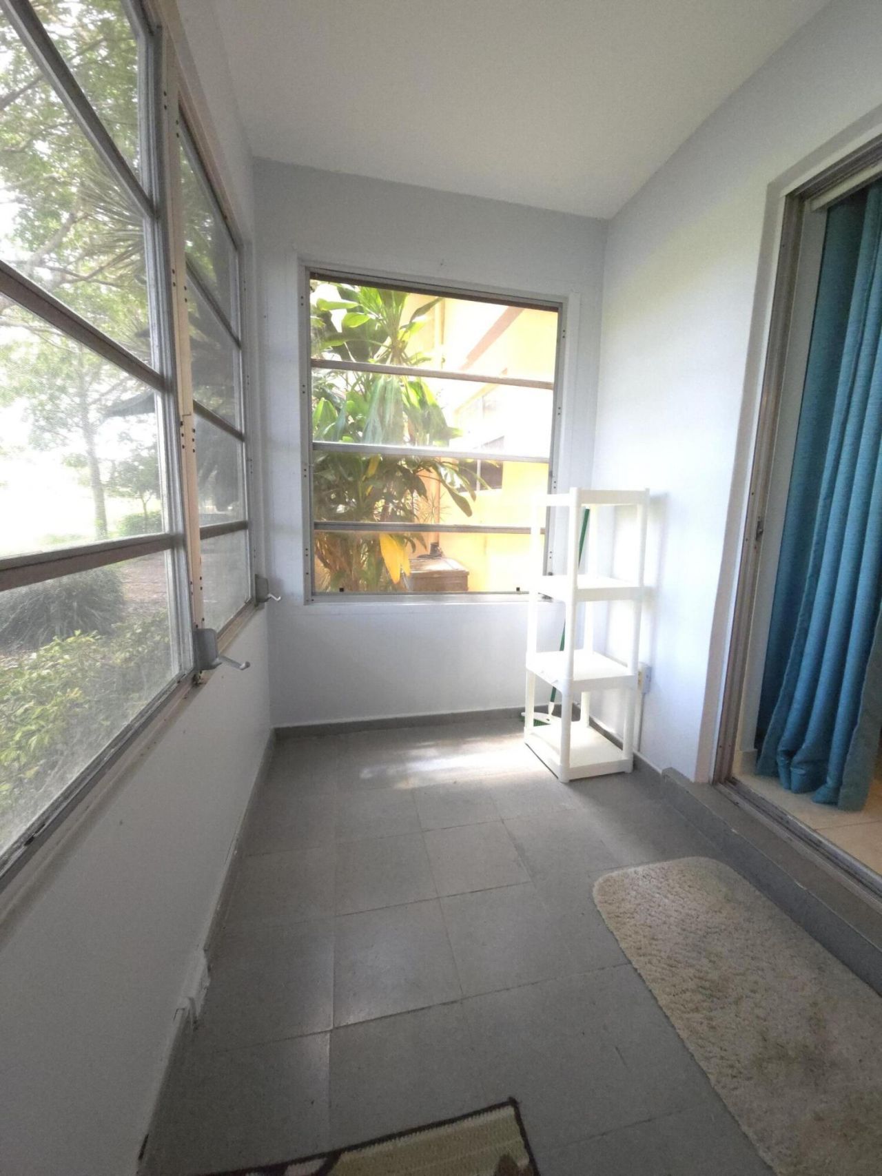 105 Oxford 100, West Palm Beach, FL 33417 Photo