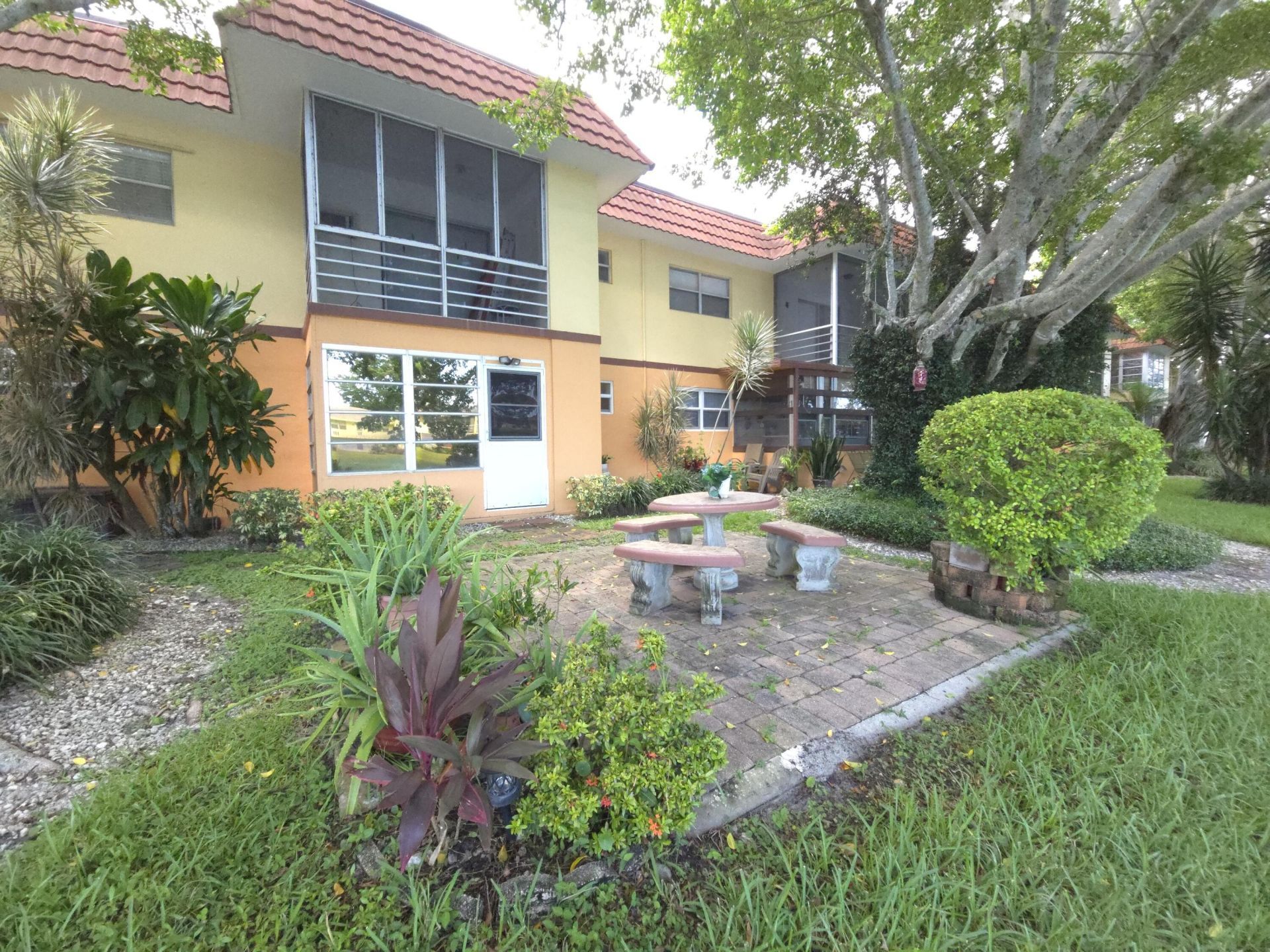 105 Oxford 100, West Palm Beach, FL 33417 Photo