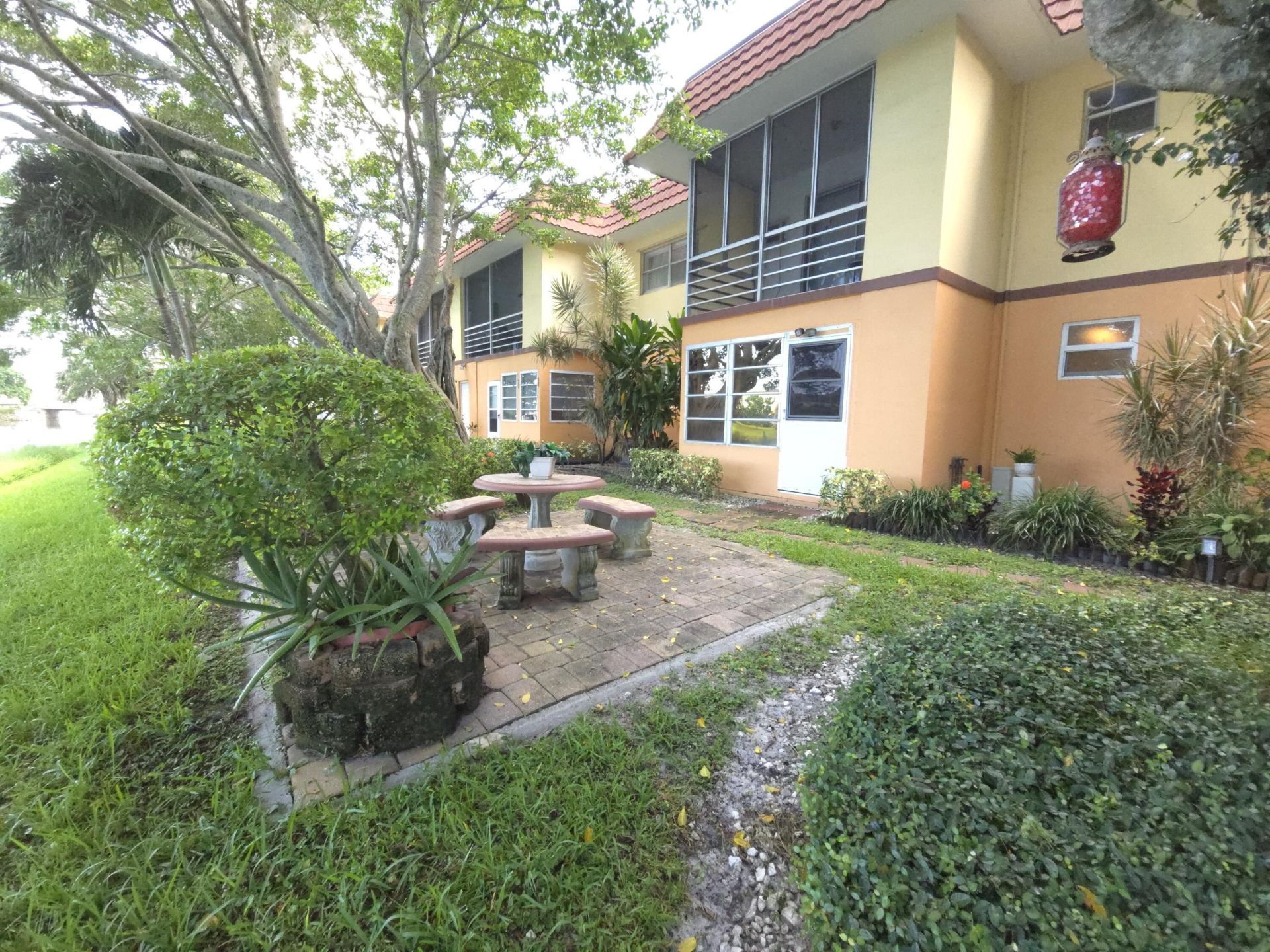 105 Oxford 100, West Palm Beach, FL 33417 Photo