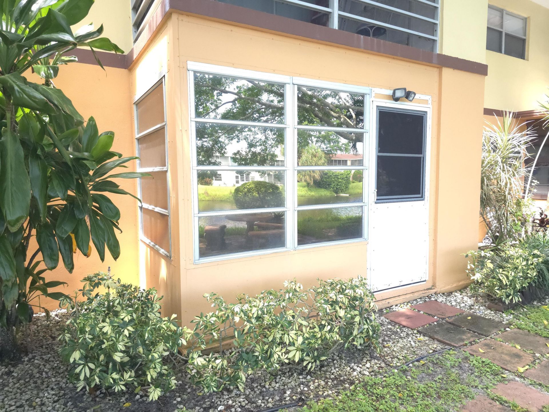 105 Oxford 100, West Palm Beach, FL 33417 Photo
