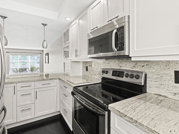 3114 S Ocean Boulevard, Unit 606, Highland Beach, FL 33487