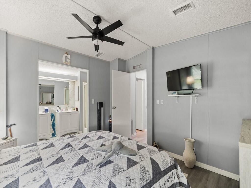 541 Barb Ann Lane, Port Saint Lucie, FL 34952 Photo