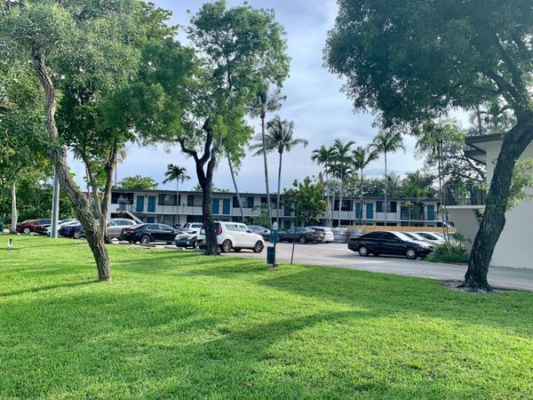 1901 N ANDREWS Avenue, Unit 111, Wilton Manors, FL 33311