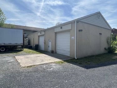 630 CHARLES ST, STAUNTON, VA 24401