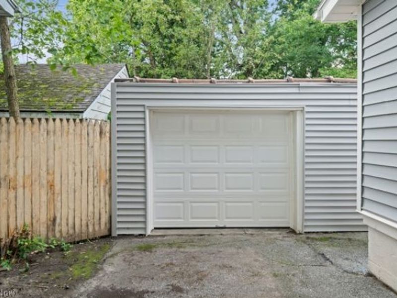 1172 Herberich Avenue, Akron, OH 44301 Photo 17