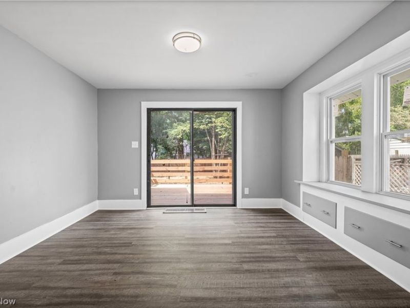 1172 Herberich Avenue, Akron, OH 44301 Photo 7