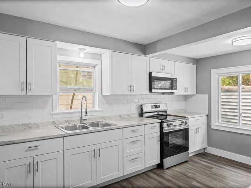1172 Herberich Avenue, Akron, OH 44301 Photo 8