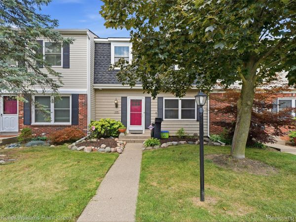 1208 Lear Court, Rochester Hills, Mi 48307