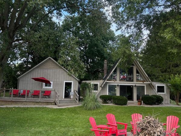 2567 W Choctaw Drive , London, OH 43140