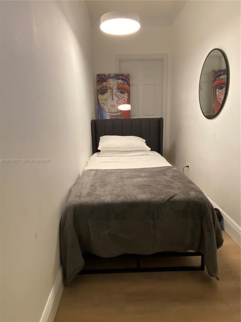 700 Biltmore Way, Unit 504, Coral Gables, FL 33134 Photo