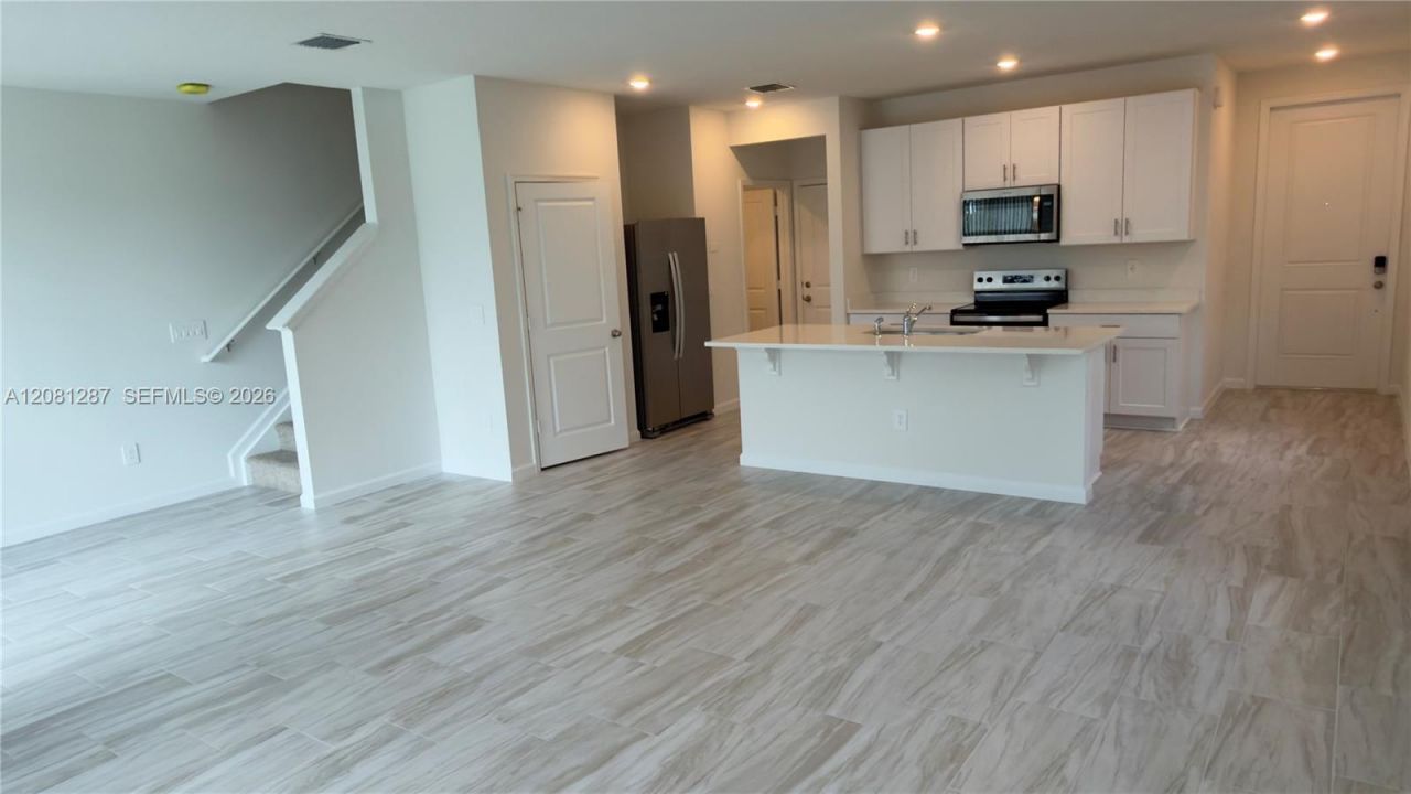 568 Salisbury Cir , Unit 568, Fort Pierce, FL 34982 Photo