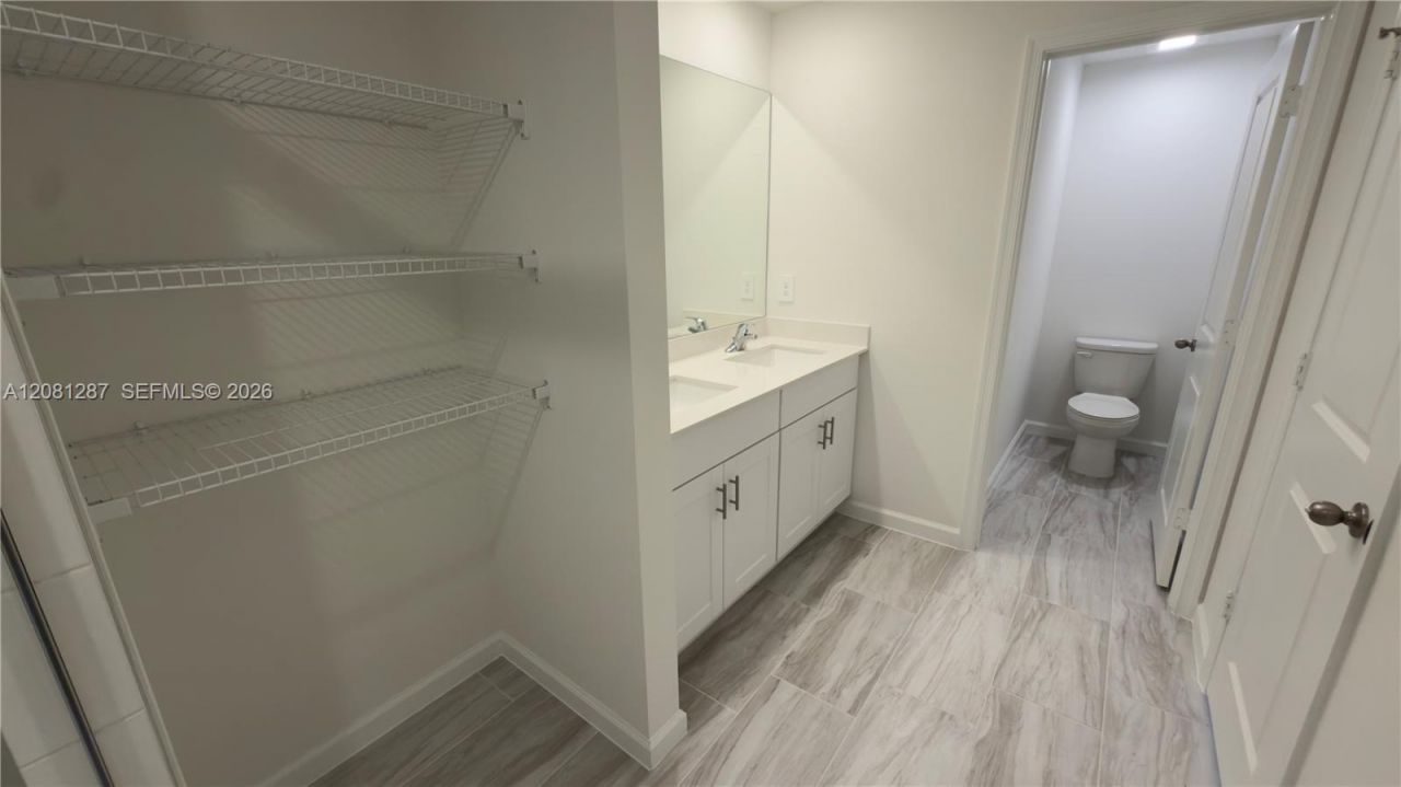 568 Salisbury Cir , Unit 568, Fort Pierce, FL 34982 Photo