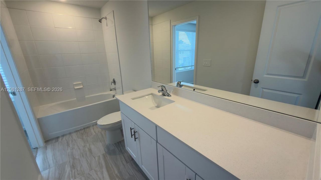 568 Salisbury Cir , Unit 568, Fort Pierce, FL 34982 Photo