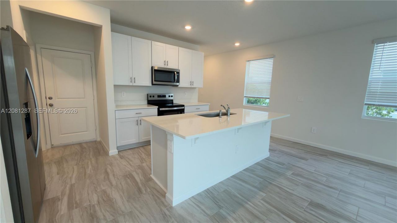 568 Salisbury Cir , Unit 568, Fort Pierce, FL 34982 Photo