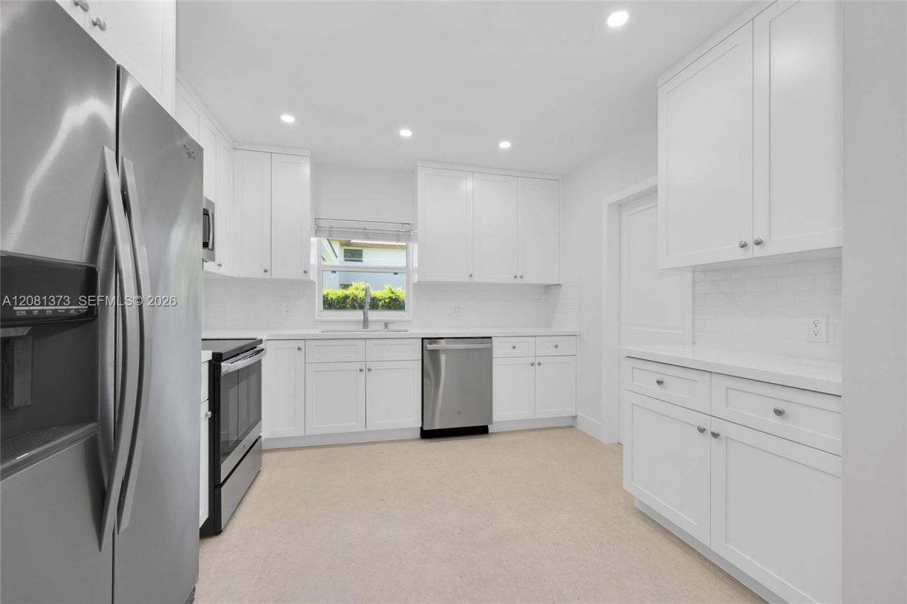 1540 Sarria Ave, Coral Gables, FL 33146 Photo