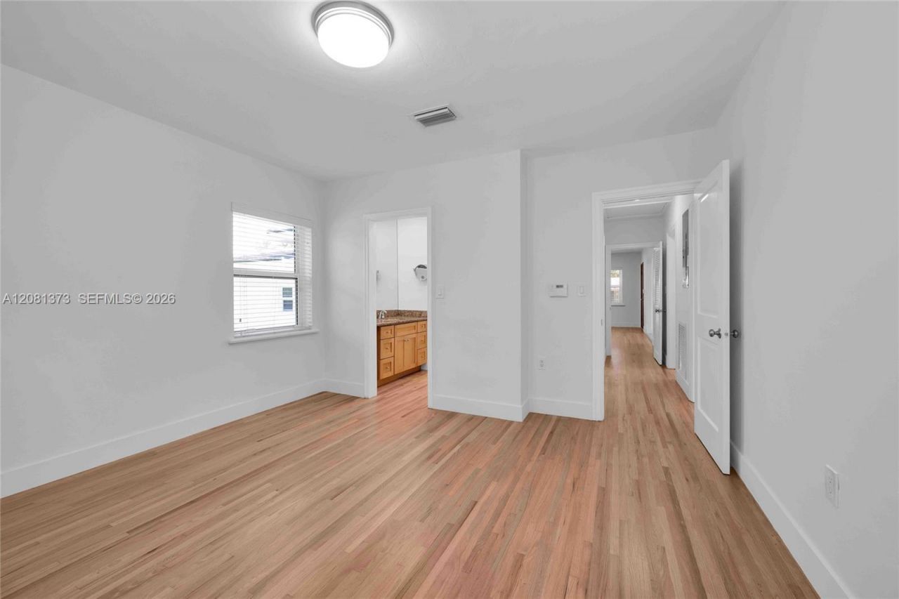 1540 Sarria Ave, Coral Gables, FL 33146 Photo