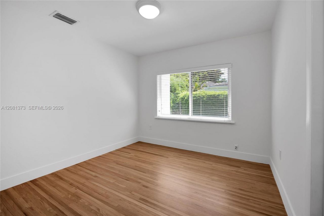 1540 Sarria Ave, Coral Gables, FL 33146 Photo