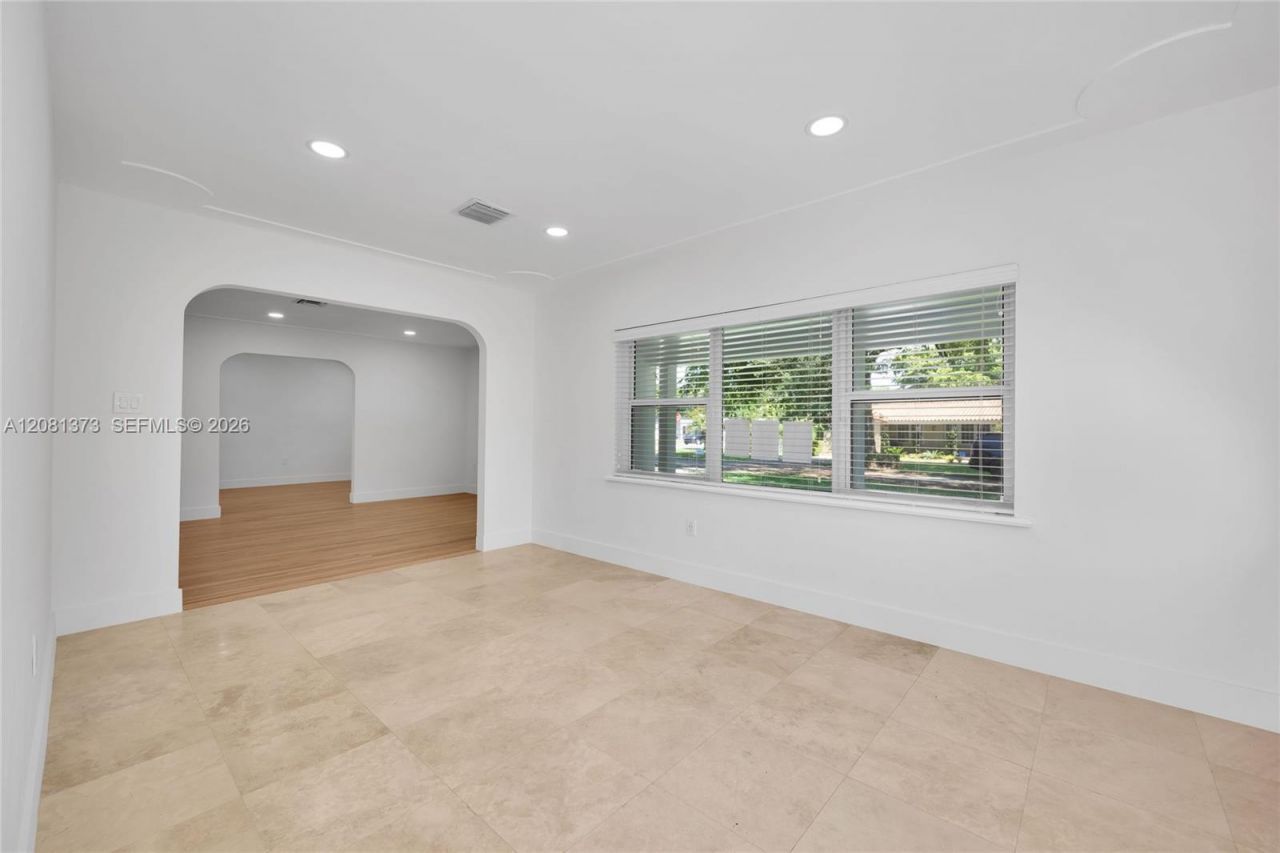 1540 Sarria Ave, Coral Gables, FL 33146 Photo