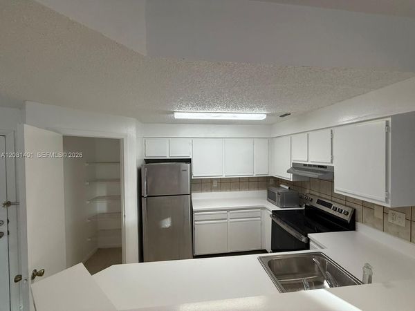 2550 SW 18th Ter , Unit 1807, Fort Lauderdale, FL 33315