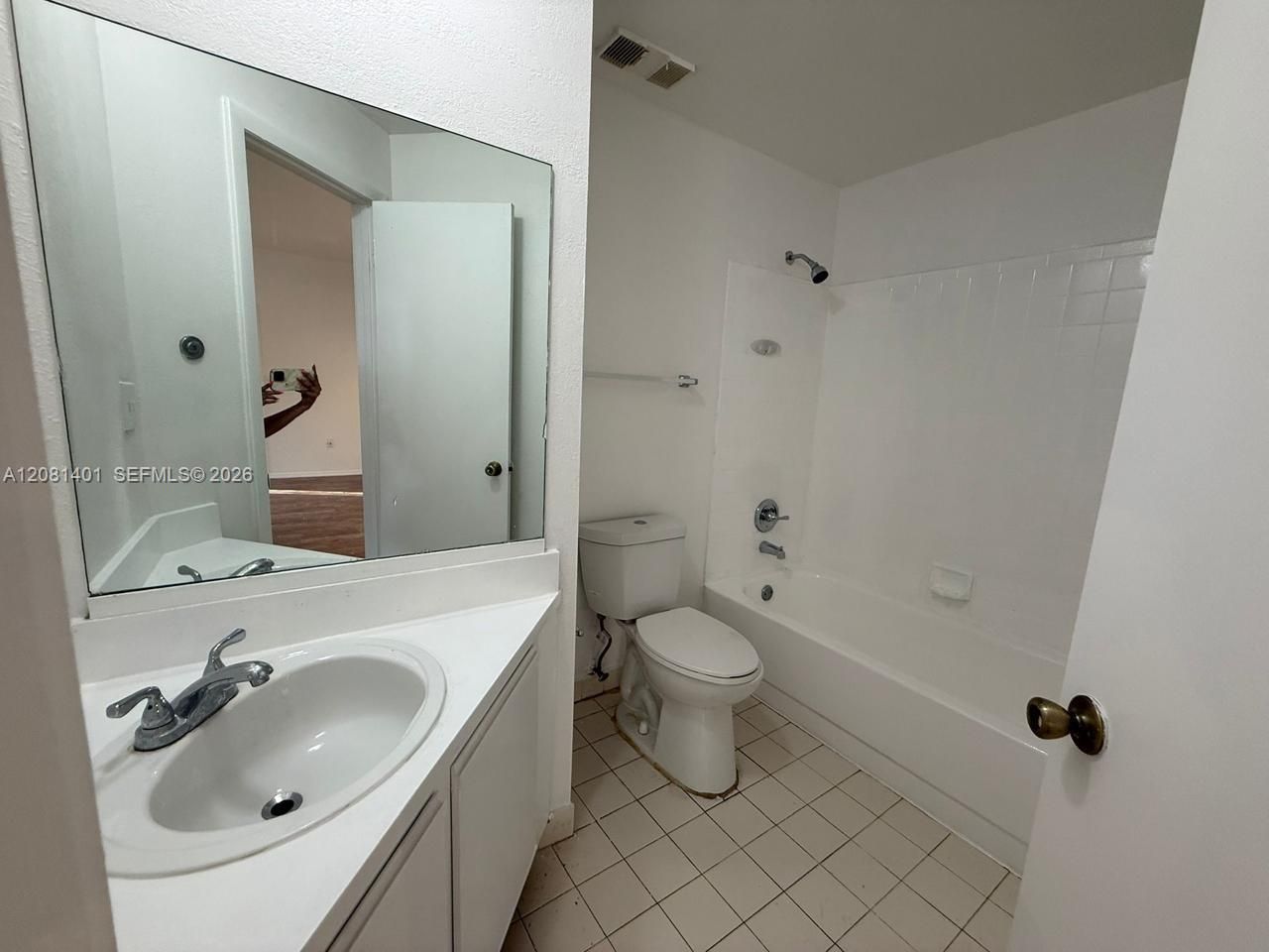 2550 SW 18th Ter, Unit 1807, Fort Lauderdale, FL 33315 Photo