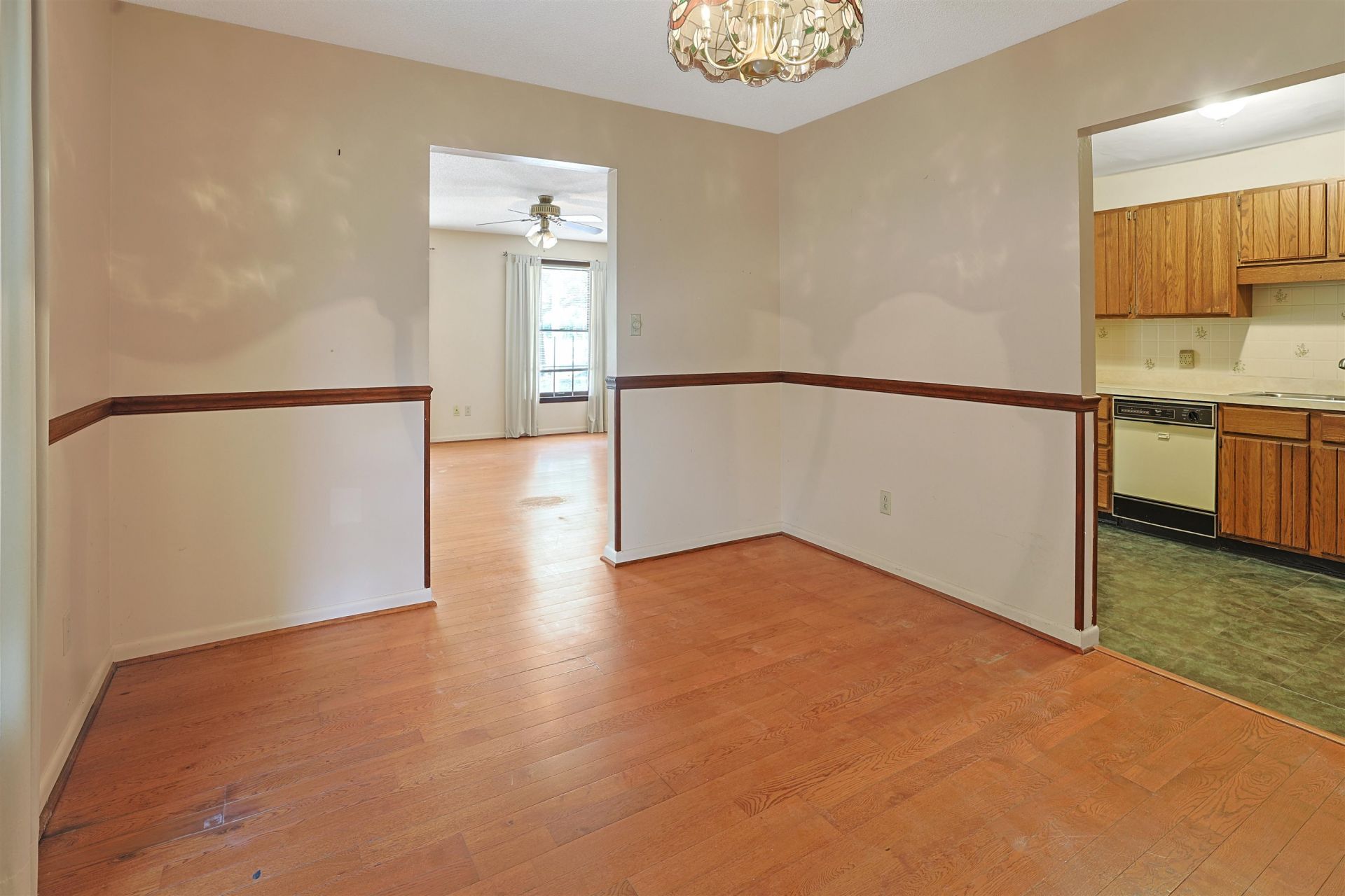 287 Kings River Rd. Photo 8