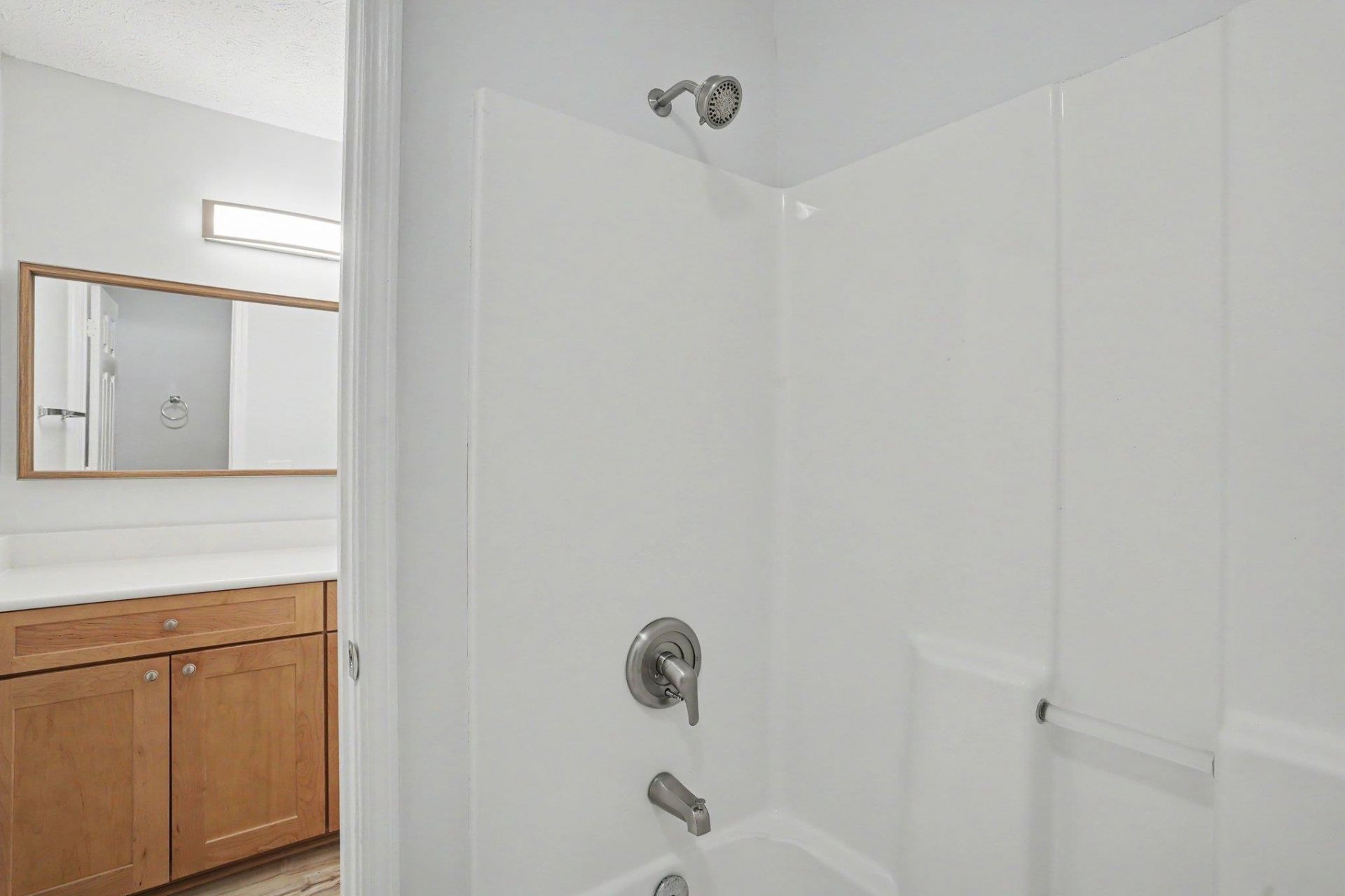 529 White River Dr. Photo 12