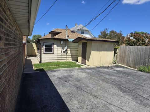 Main Photo