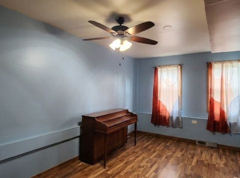 Main Photo