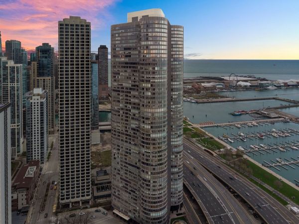 155 N Harbor Drive , Unit 4905, Chicago, IL 60601