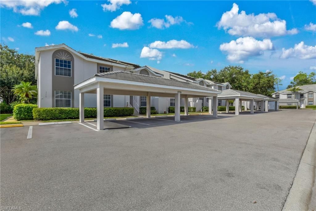 3770 Fieldstone Blvd, Unit 1505, Naples, FL 34109 Photo