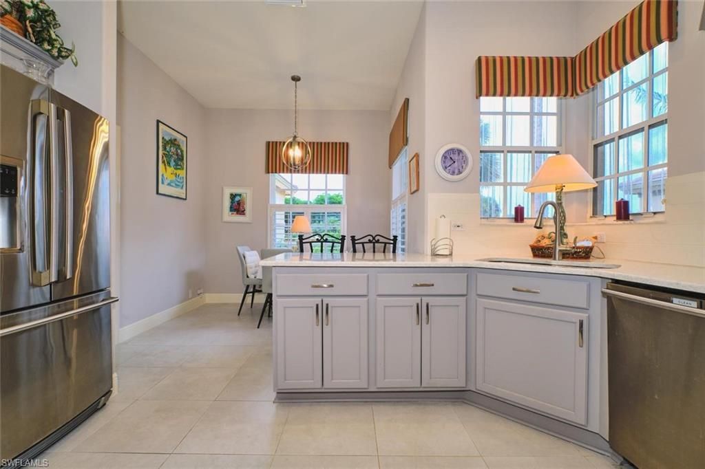 9203 Willowcrest Ct, Fort Myers, FL 33908 Photo