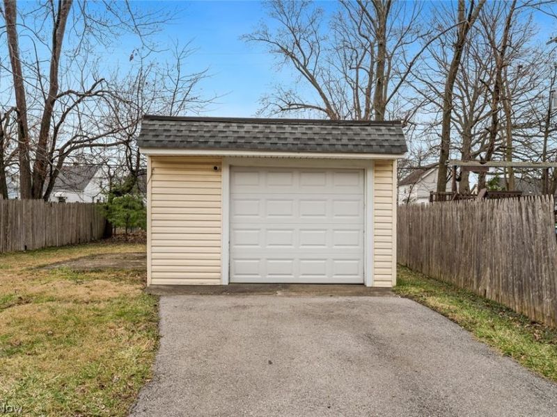 3753 W 139th Street, Cleveland, OH 44111 Photo 32