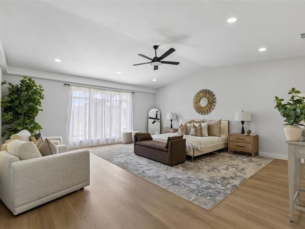 812 Premier Parkway, Grand Prairie, TX 75051