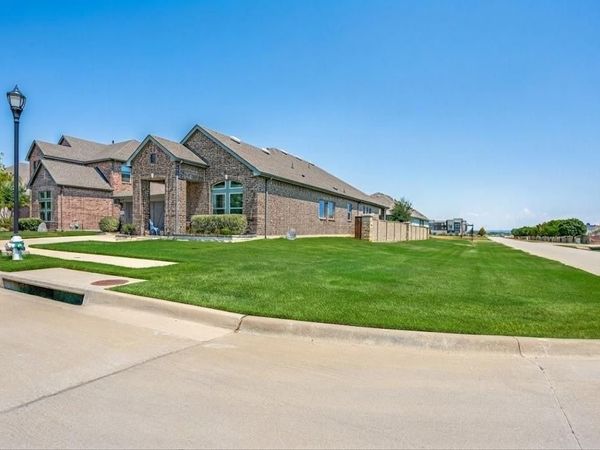 1511 Brandenburg Street, Mansfield, TX 76063