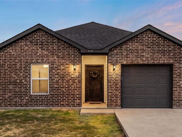 510 Don Lane , Itasca, TX 76055