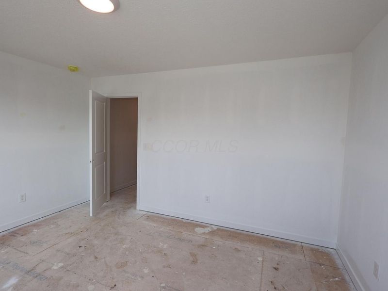 1023 Dawsons Drive, Hebron, OH 43025 Photo 16
