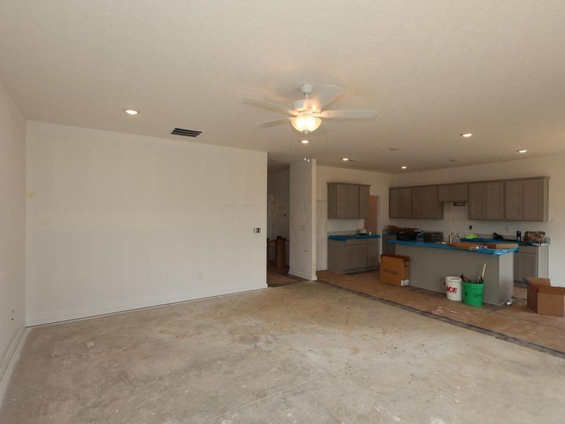 1023 Dawsons Drive, Hebron, OH 43025 Photo 5