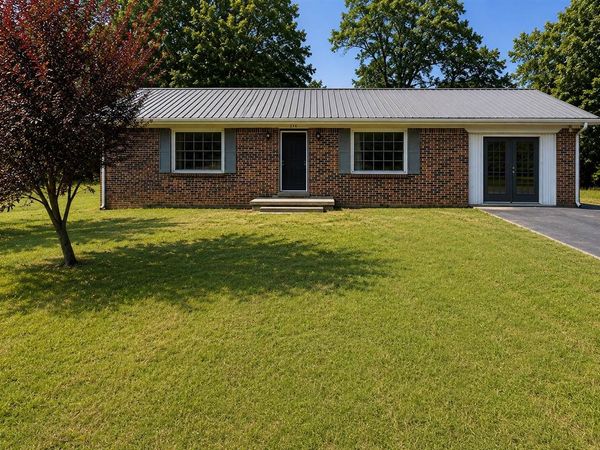 214 Simmental Lane , Glasgow, KY 42141