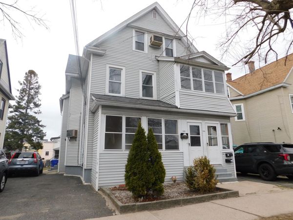 1254 Worcester St, Unit 2, Springfield, MA 01151
