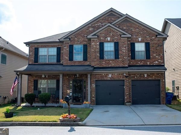 7579 Crawford Ct, Fairburn, GA 30213
