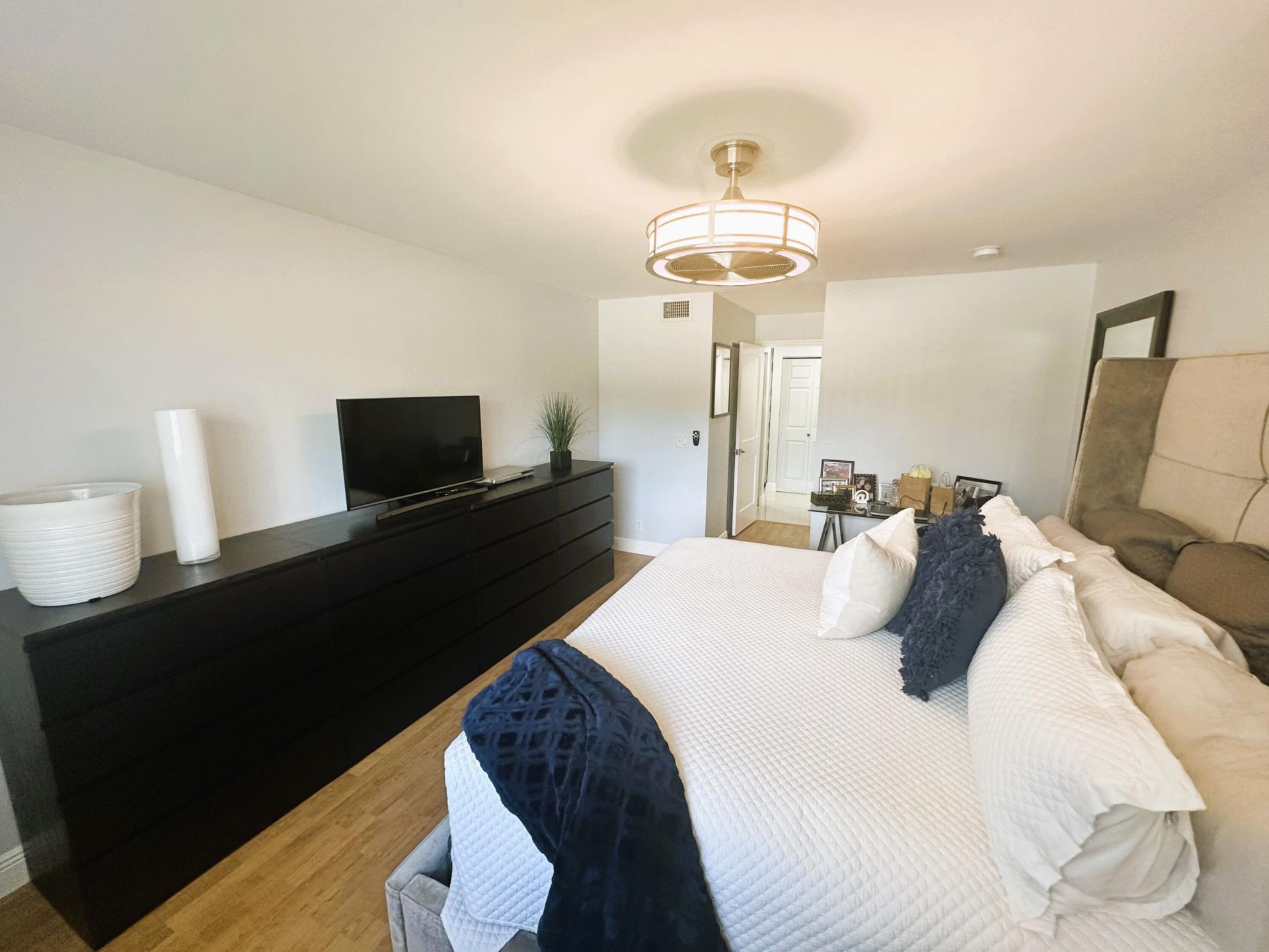 34 Colonial Club Drive, Unit 202, Boynton Beach, FL 33435 Photo