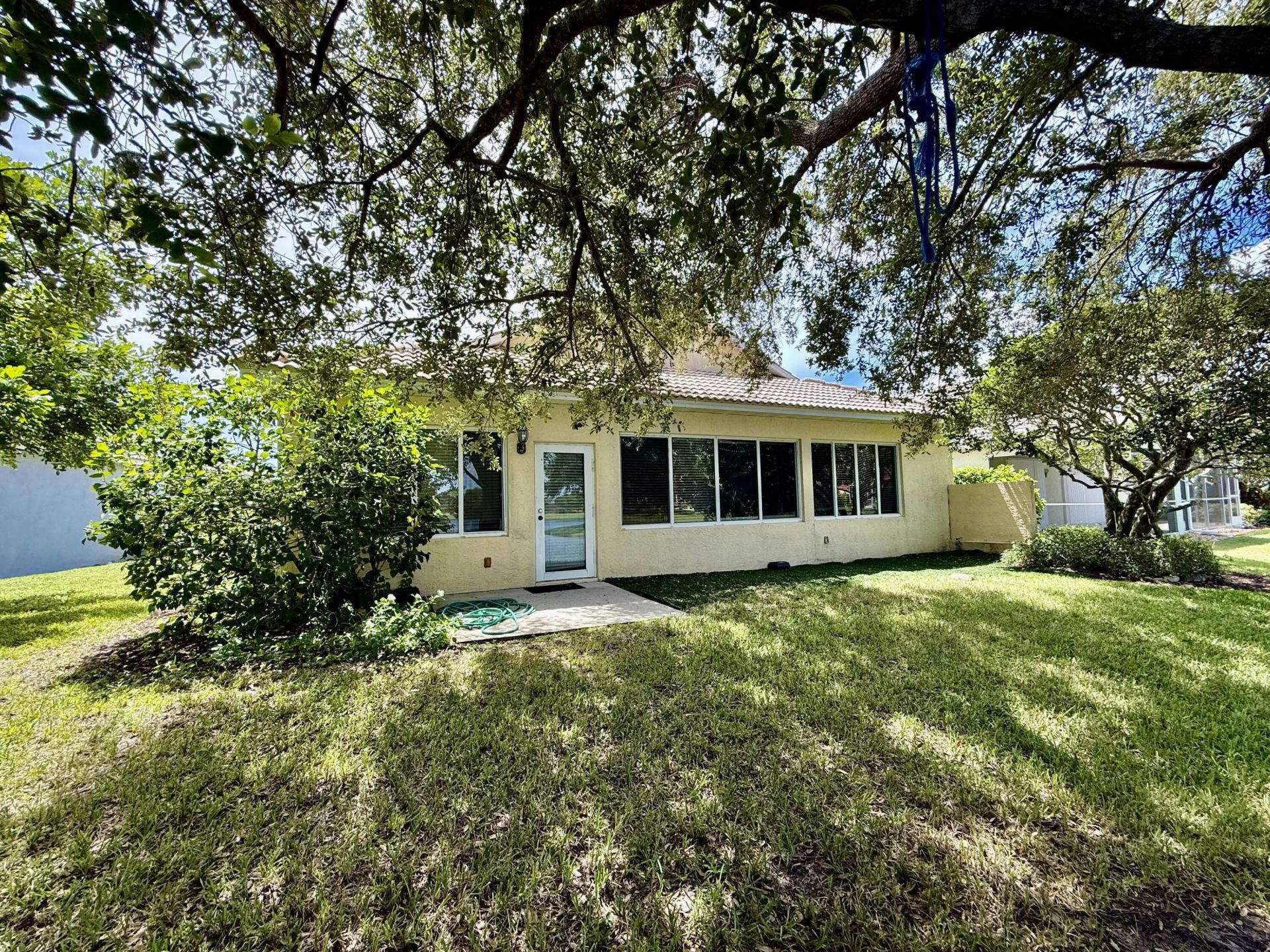 6008 SE Walkers Cay Court, Stuart, FL 34997 Photo