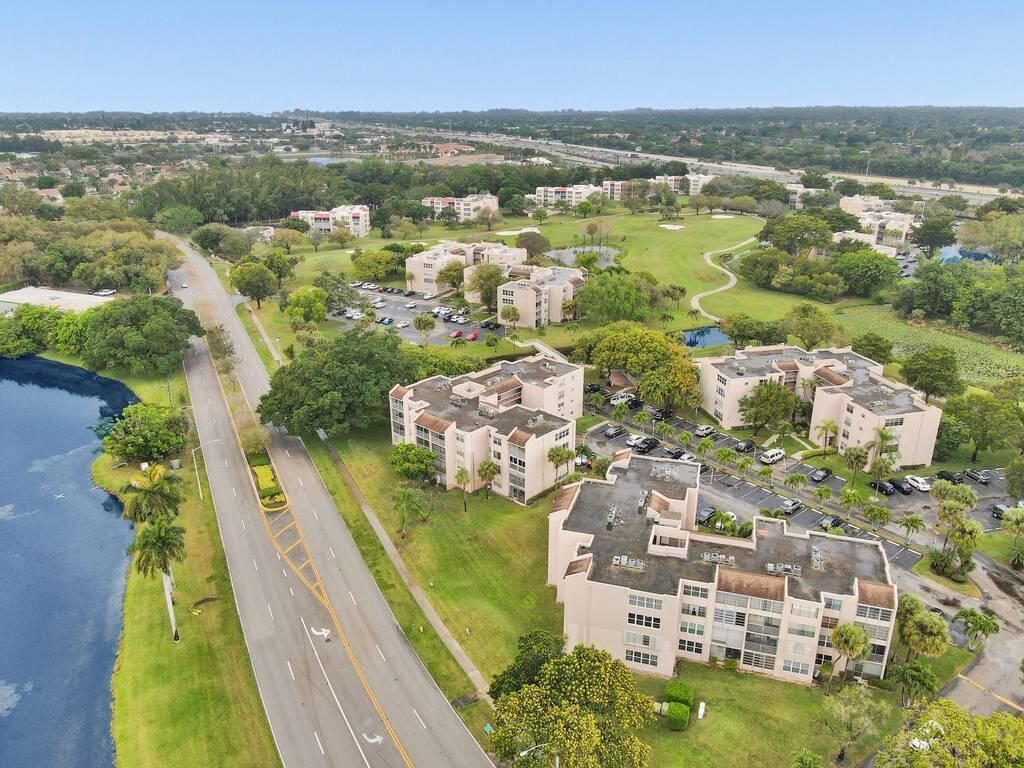 9480 Tangerine Place, Unit 402, Davie, FL 33324 Photo