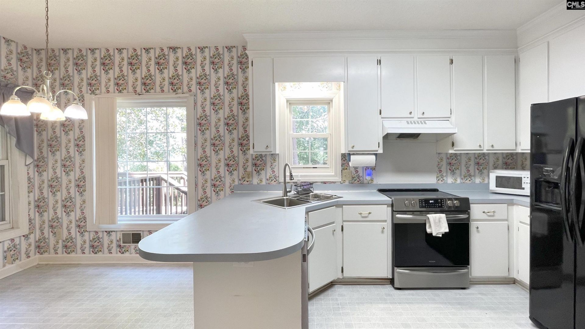 143 King Charles Road  Photo 14