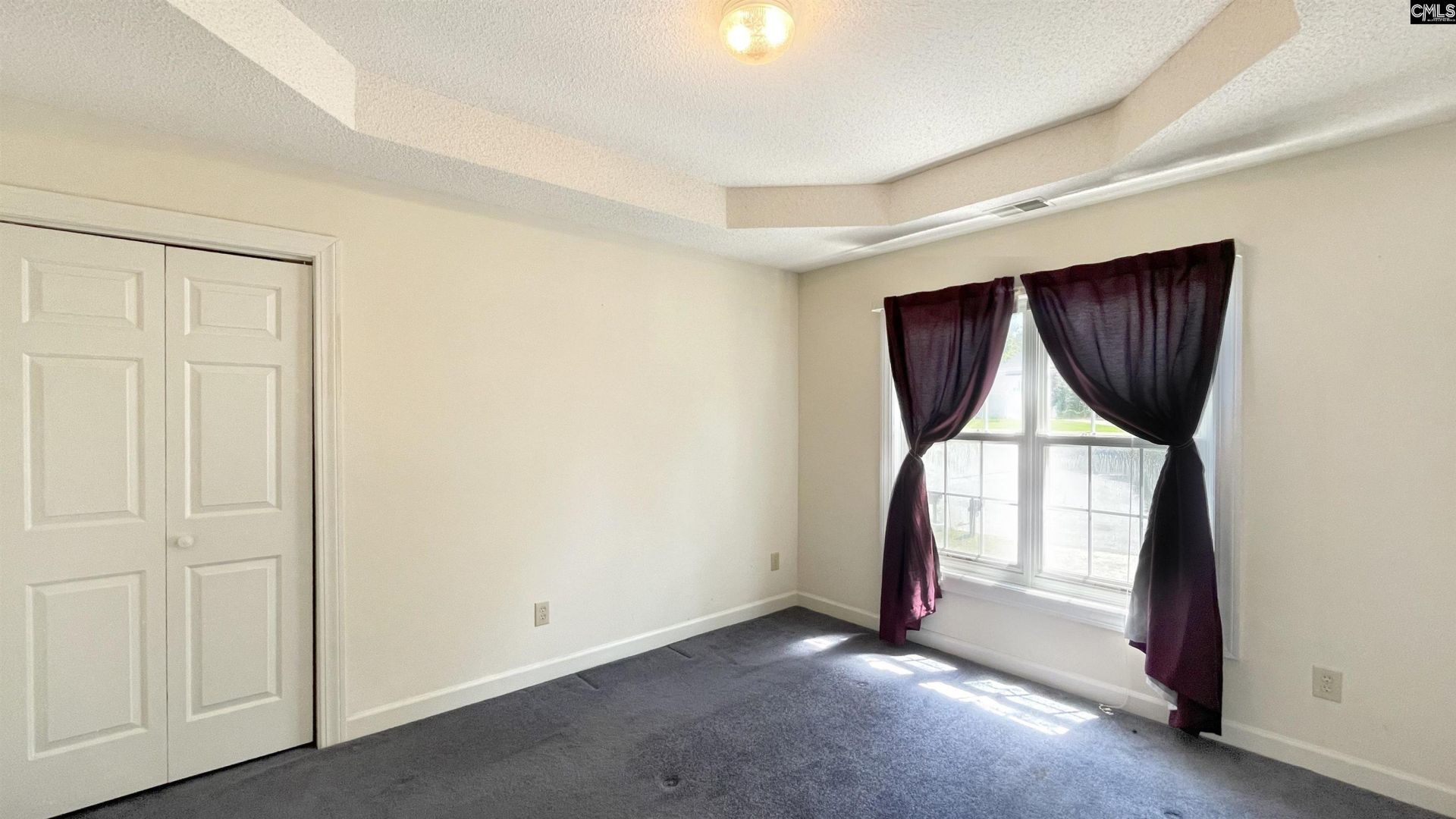 143 King Charles Road  Photo 31
